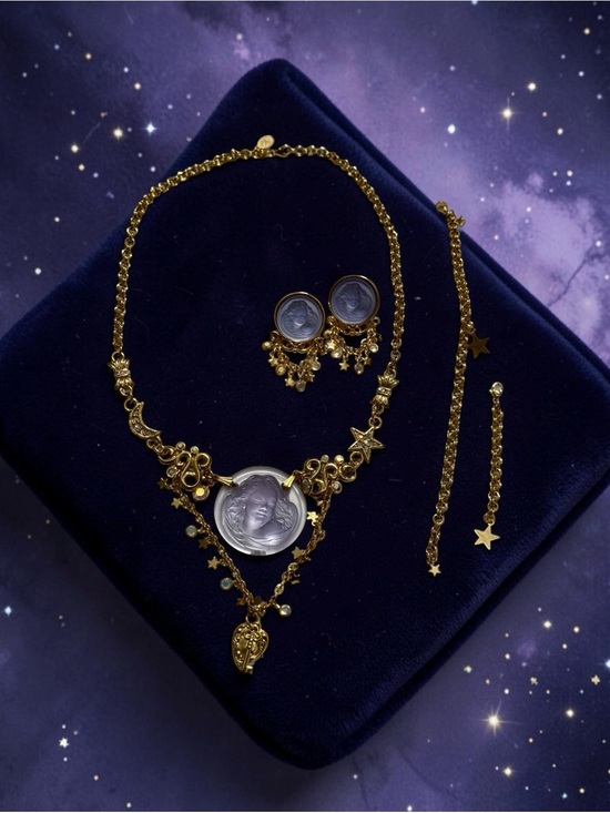 Kirks Folly Jewelry - Vintage Signed Kirks Folly Gold-Tone Celestial Cameo Medallion Necklace Earrings